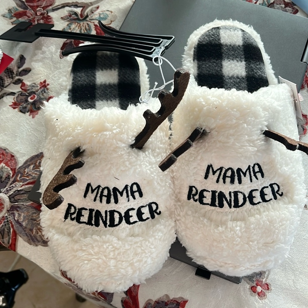Mama reindeer holiday cozy slippers